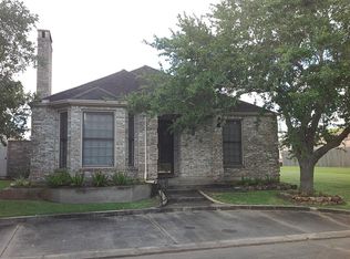 314 Mayfair Cir, Wharton, TX 77488