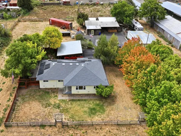 9317 Old Redwood Highway, Penngrove, CA 94951
