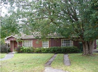 104 Grant St, Chickasaw, AL 36611