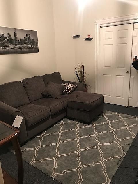 2nd image of 28 Beacon Ave
