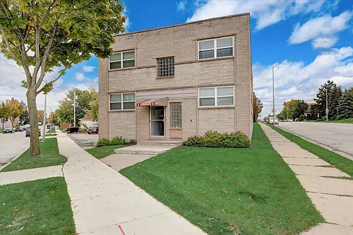 5605 W Beloit Rd Photo 1