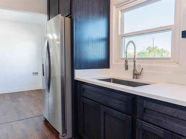 137 N Magnolia Ave — Photo 12