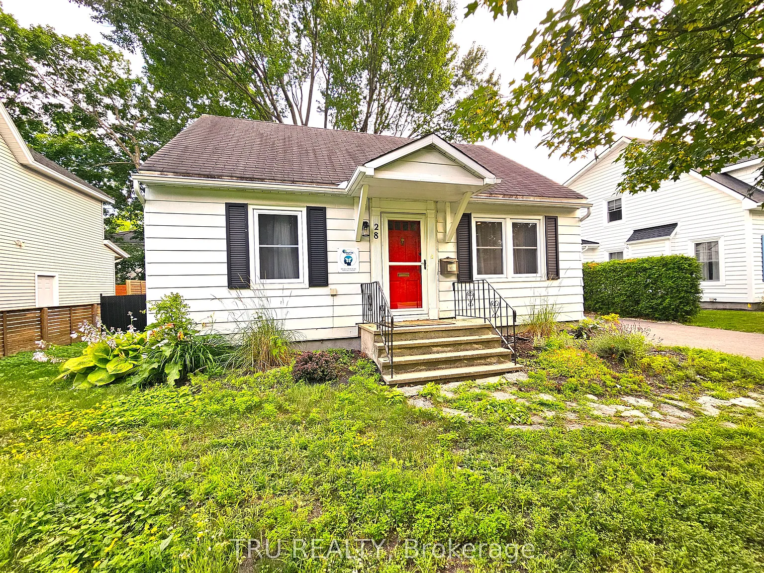 4 bed, $2,945 — Photo 2
