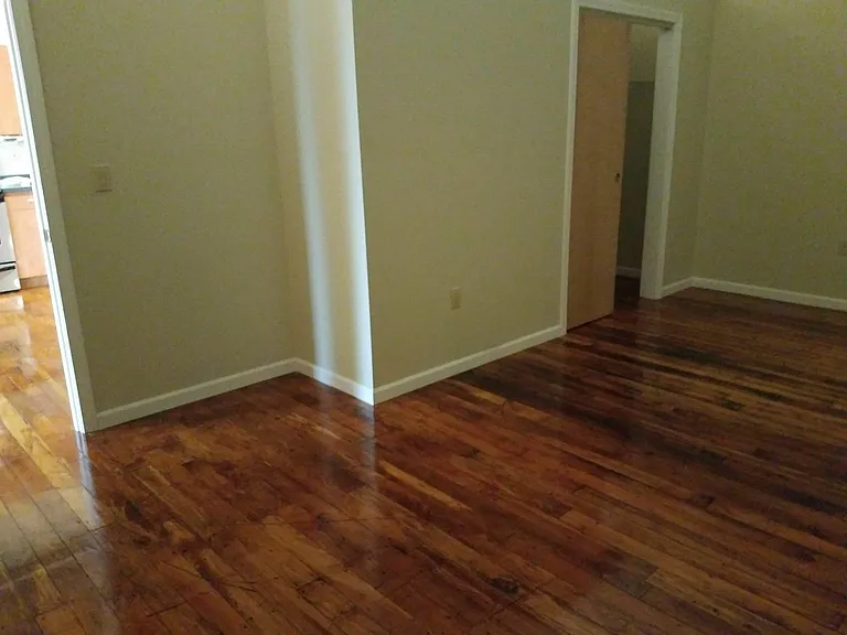 The Lofts at Wamsutta Place — Photo 43