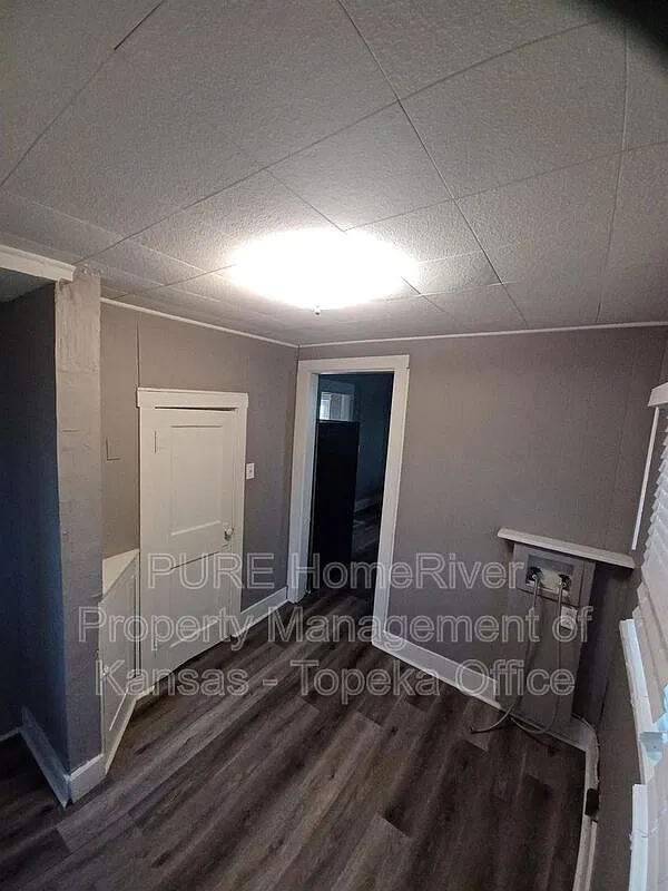 4 bed, 1.5 bath, 1597 sqft, $1,375 — Photo 3