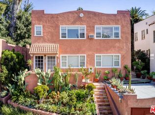 910 Sanborn Ave, Los Angeles, CA 90029