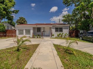 Sunshine Manor, Hollywood, FL 33020