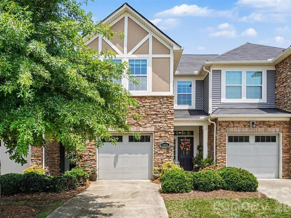 5606 Stonewells Dr, Charlotte, NC 28278