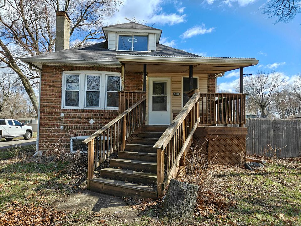 1st image of 3839 Roche St