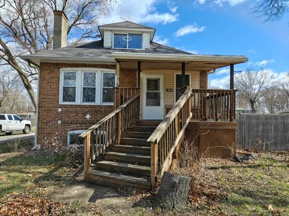 3839 Roche St, Hobart, IN 46342