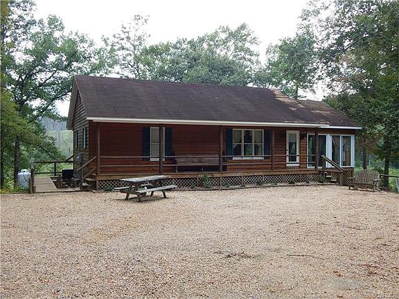 4th image of 562 Southside Ln #E