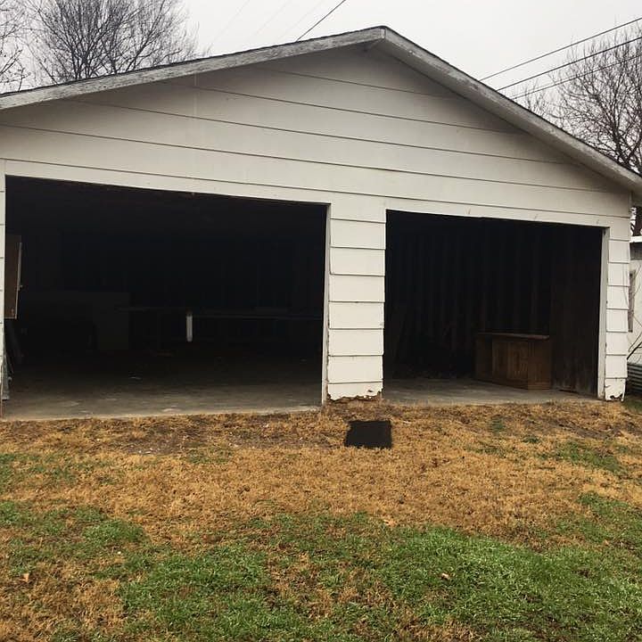 2nd image of 308 NW 5th St