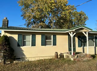 20600 Lawrence 2200, Aurora, MO 65605