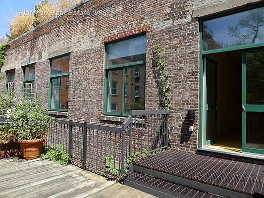 Rented by Flat Iron Real Estate | media 20