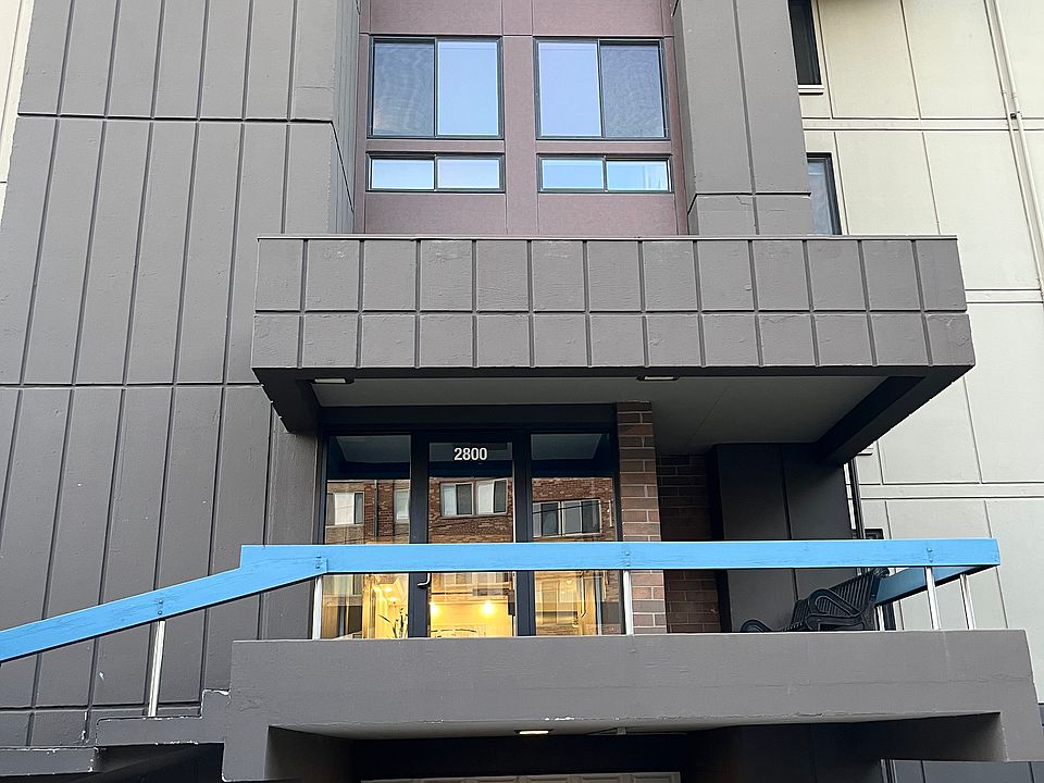 1st image of 2800 W 44th St APT 105