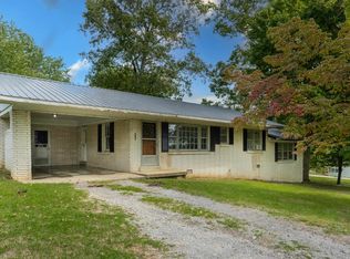 216 East Ln, Scottsville, KY 42164