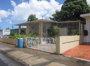 2s21 Hiedra Street, Bayamon, PR 00956