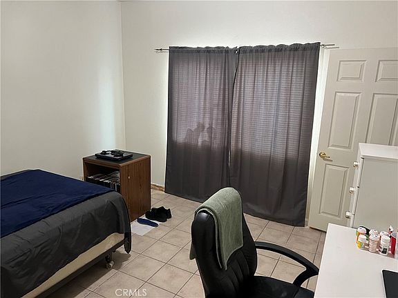 5th image of 6816 Geyser Ave