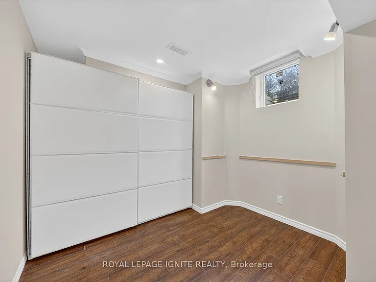 73 Feint Dr #BASEMENT — Photo 16