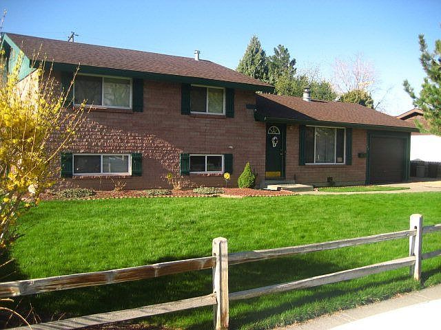 1st image of 2264 Logan Dr