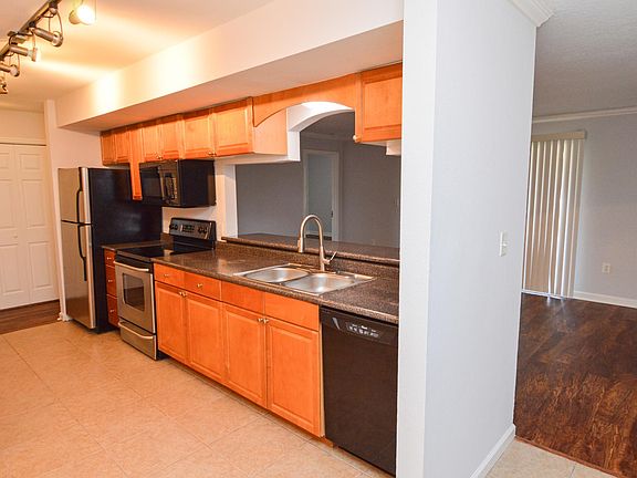 4th image of 12293 Sailwinds Dr #A204