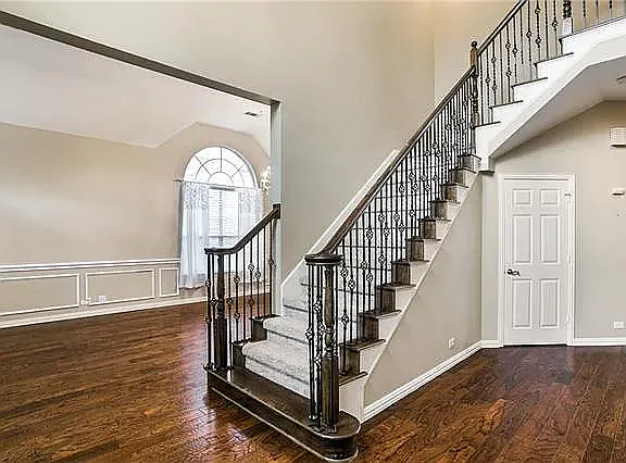 4 bed, 3.5 bath, 3189 sqft, $3,150 — Photo 3