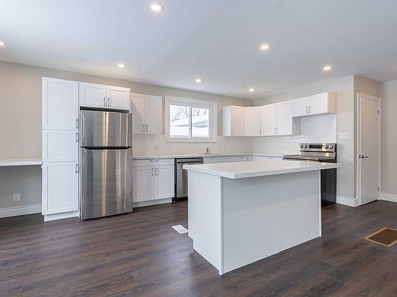 2nd image of 861 Krosno Blvd