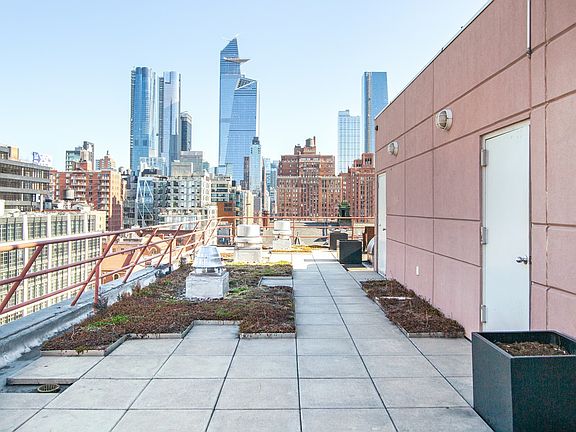 5th image of 460 W 20th St APT 7L
