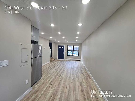 5th image of 100 West St Unit 303-33