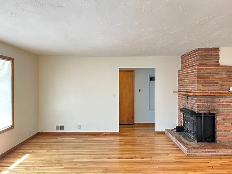 720 Orchard Heights Rd NW — Photo 9