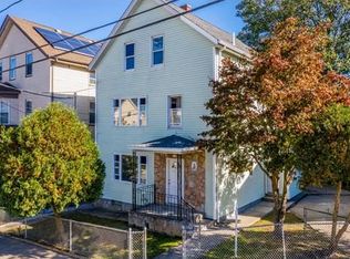 260 Blackstone St, Fall River, MA 02721