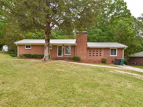 515 Manor Dr Photo 1