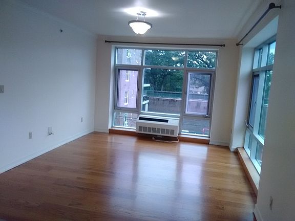 2nd image of 531 W 235th St #4A