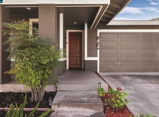 2046 Northfield Dr, Santa Rosa, CA 95403