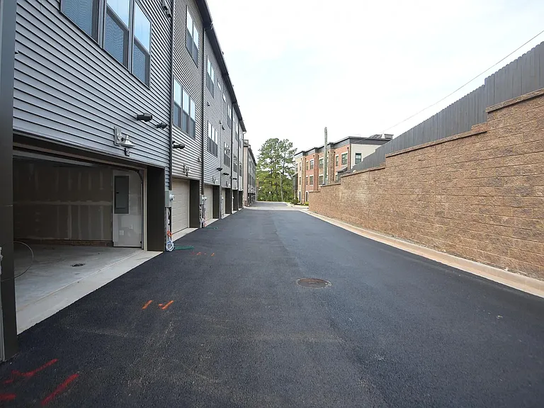 5701 11th St N #11 — Photo 30