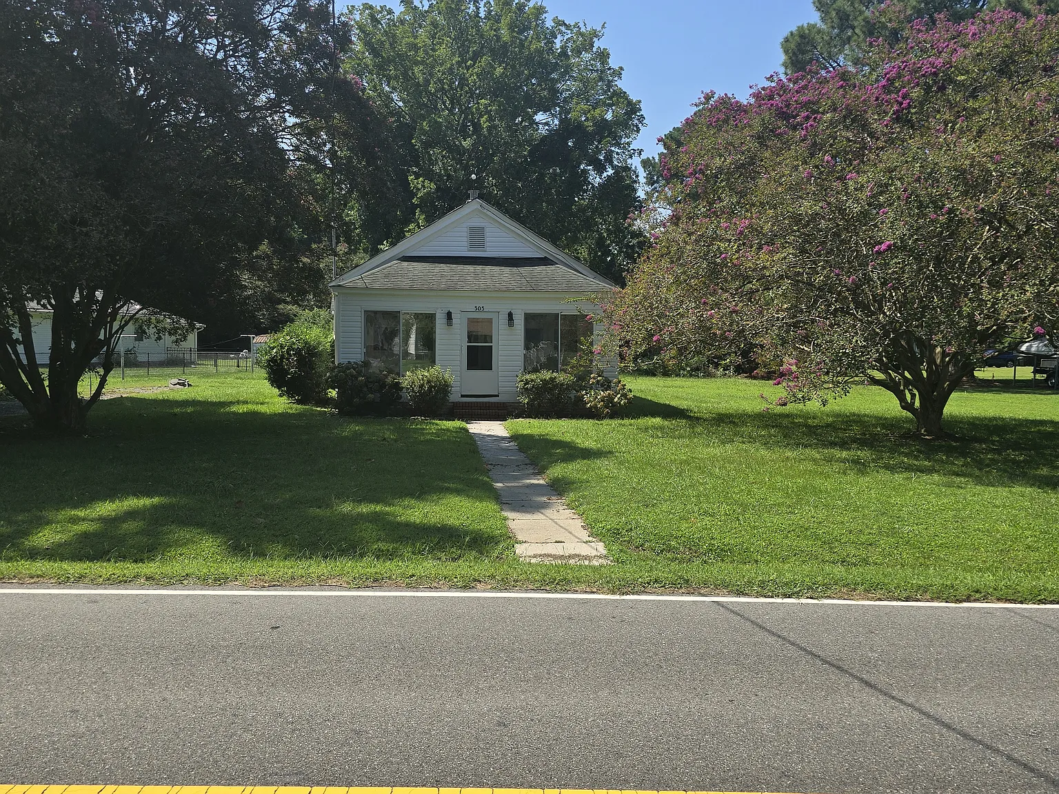 2 bed, 978 sqft, $1,825 — Photo 4