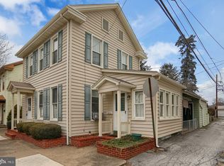 224 Mulberry St, Newport, PA