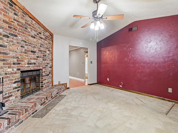 5th image of 2020 Canewood Ct #A