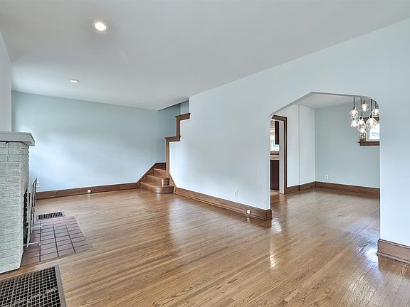 4th image of 3749 Marburg Ave