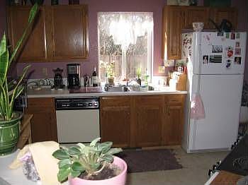 4th image of 1804 Pear St NE