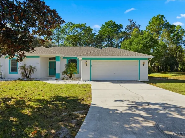 16 Nephthytis Ct, Homosassa, FL 34446