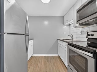 315-329 Kimbell Apartments, Elmhurst, IL 60126