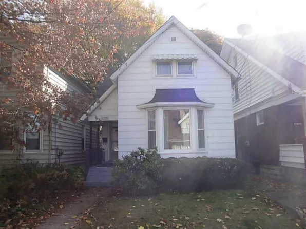 1153 W 7th St, Erie, PA 16502