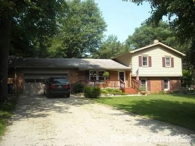 10570 Greentree Dr, Carmel, IN, 46032