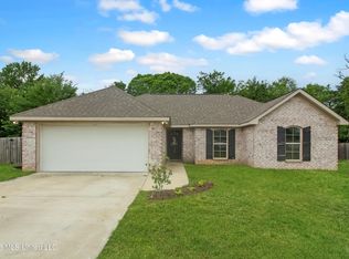 1023 Shiloh Run Dr, Crystal Springs, MS 39059
