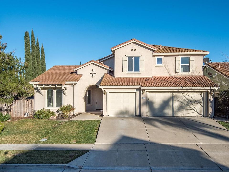 1st image of 3305 Swan Isl St