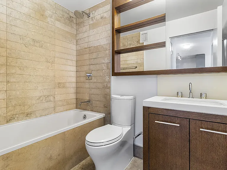 225 Rector Pl #12R — Photo 13