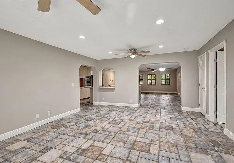 1402 Cormorant Rd — Photo 14
