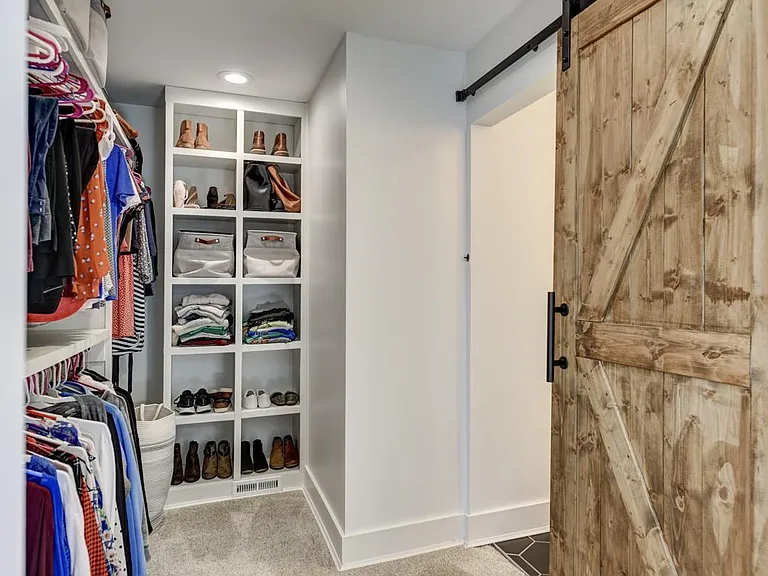 5405 Wakefield Dr — Photo 34