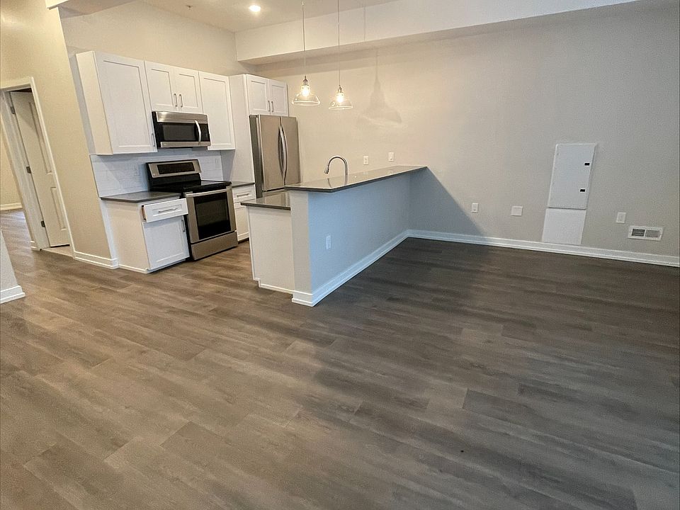 1st image of 1342 N Marston St #2